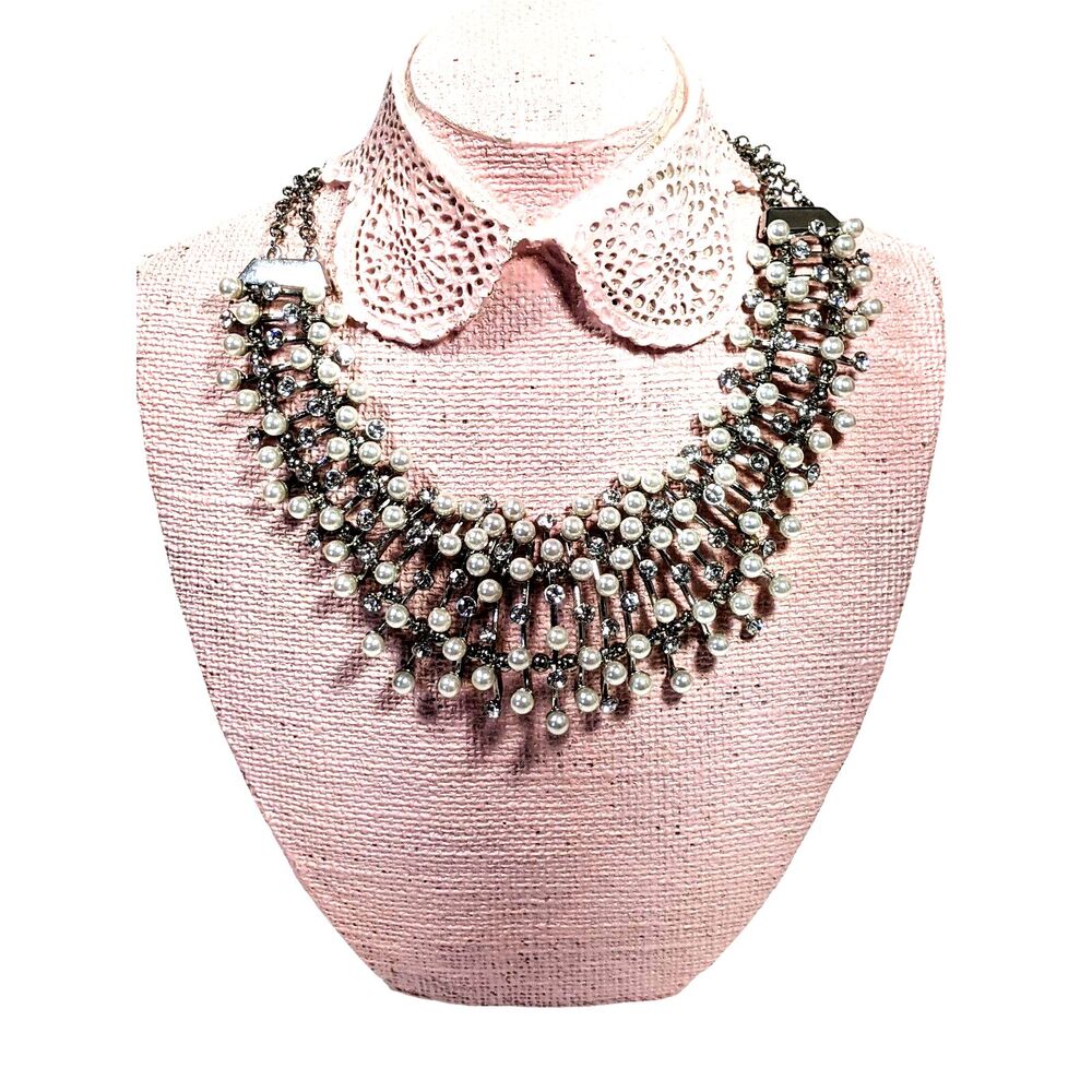 Leanne Zi Rhinestone Necklace Faux Pearls Paparazzi Glam Bib Mob Wife Statement